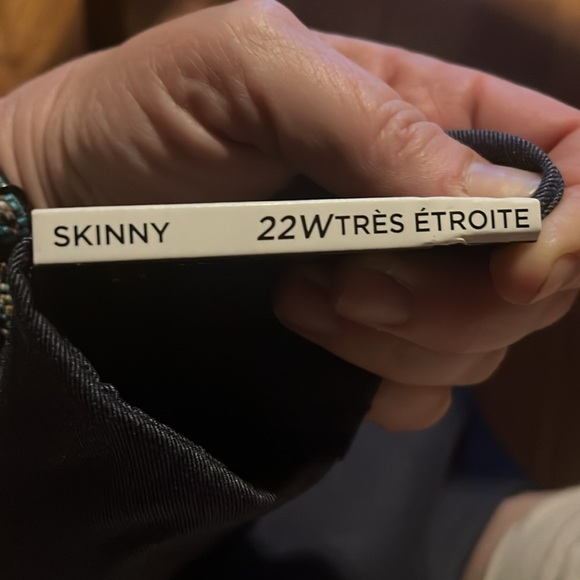 NWT Le Chateau Modern Skinny size 22 - Picture 6 of 10